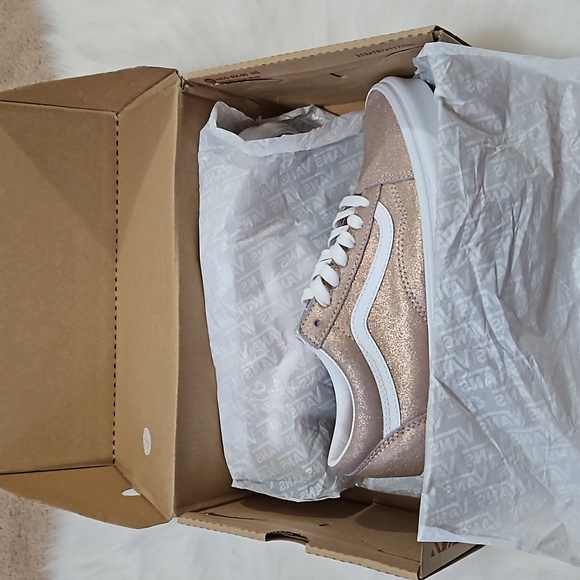 NEW IN BOX VANS OLD SKOOL ROSE GOLD WOMEN 7.5 MENS 6 SKATE SHOE - Picture 5 of 6